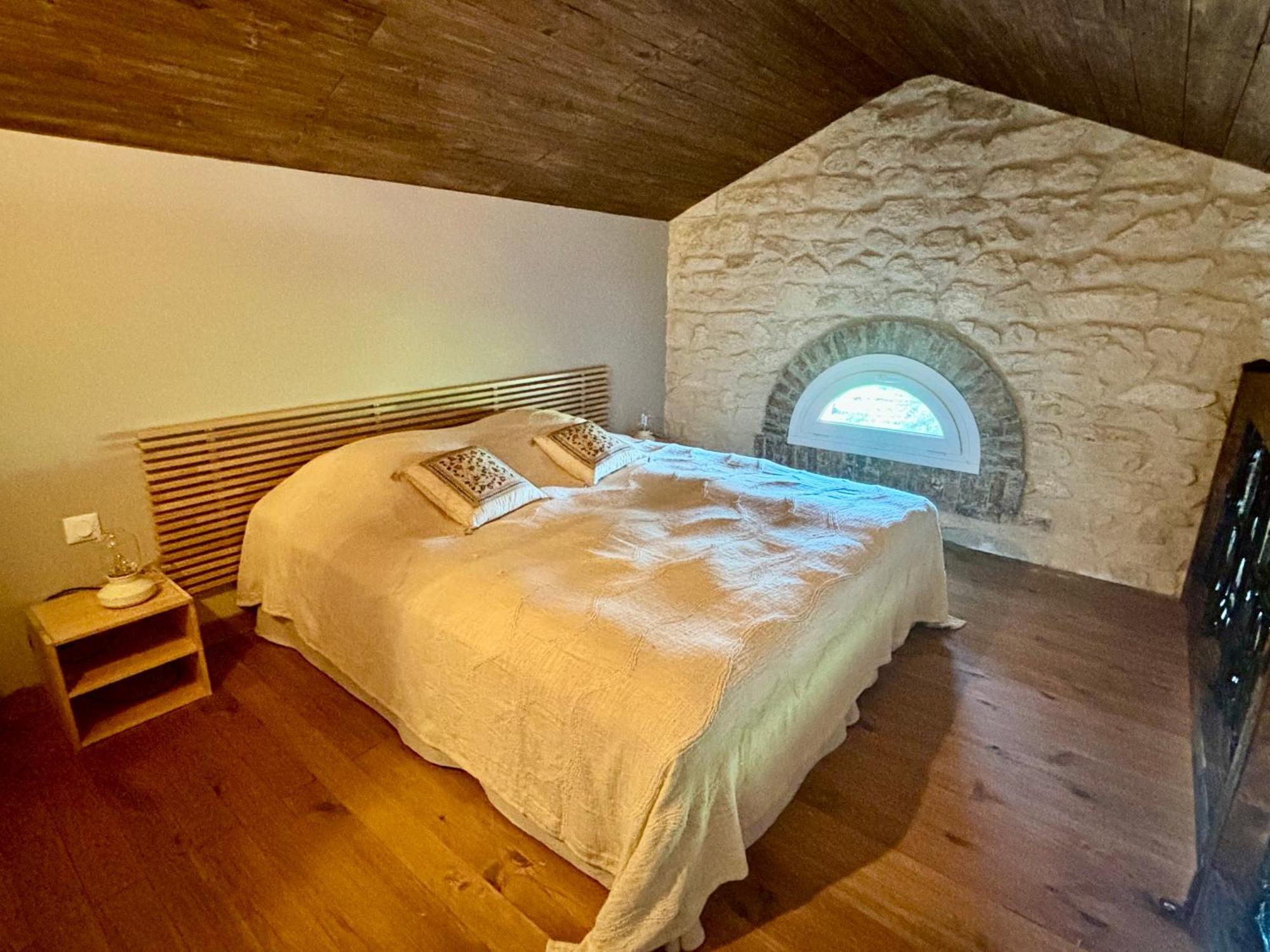La Cave De Grand Cabane Fourques  Exteriér fotografie